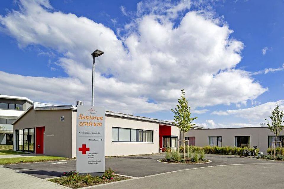 DRK-Seniorenzentrum Neuler von außen