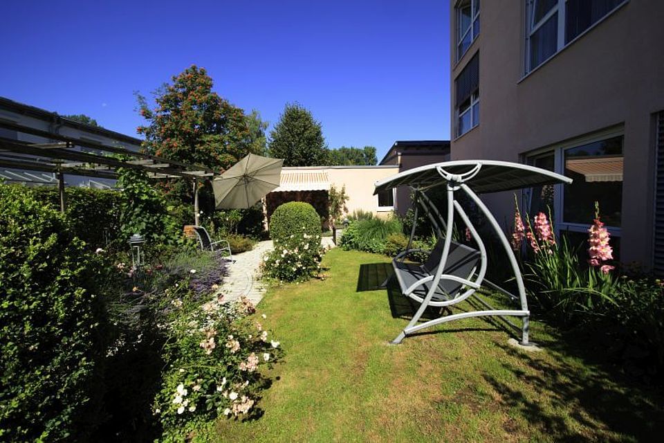 DRK-Altenhilfezentrum Wiesengrund Aalen Innenhof