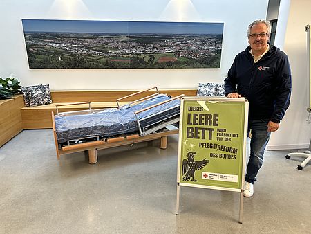 DRK Aalen Aktion leeres Pflegebett