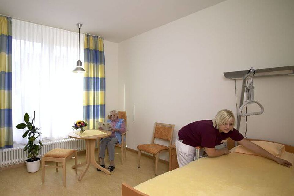 DRK-Seniorenzentrum Hüttlingen Zimmer