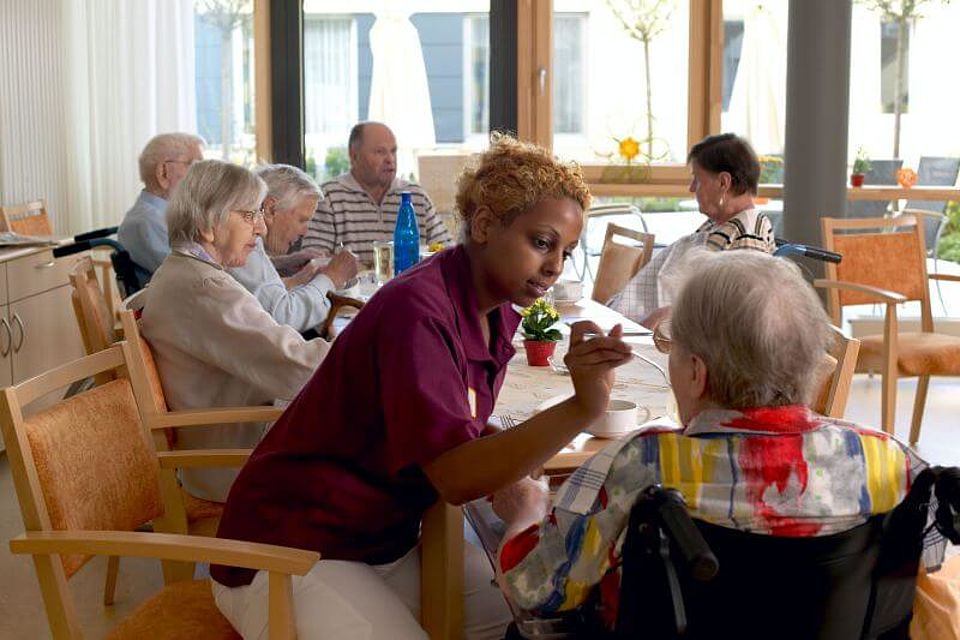 DRK-Seniorenzentrum Hüttlingen Essbereich