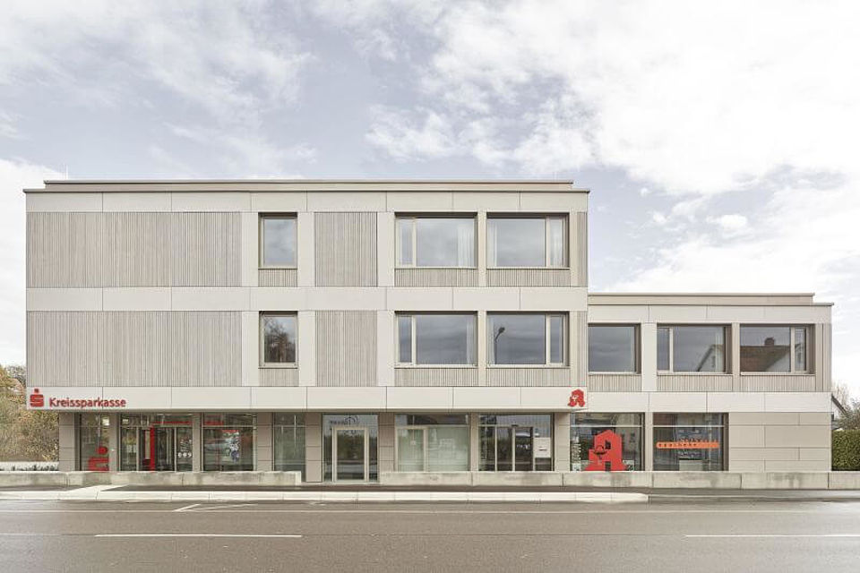 DRK-Seniorenresidenz Im Heimatwinkel Hofherrnweiler Außenansicht